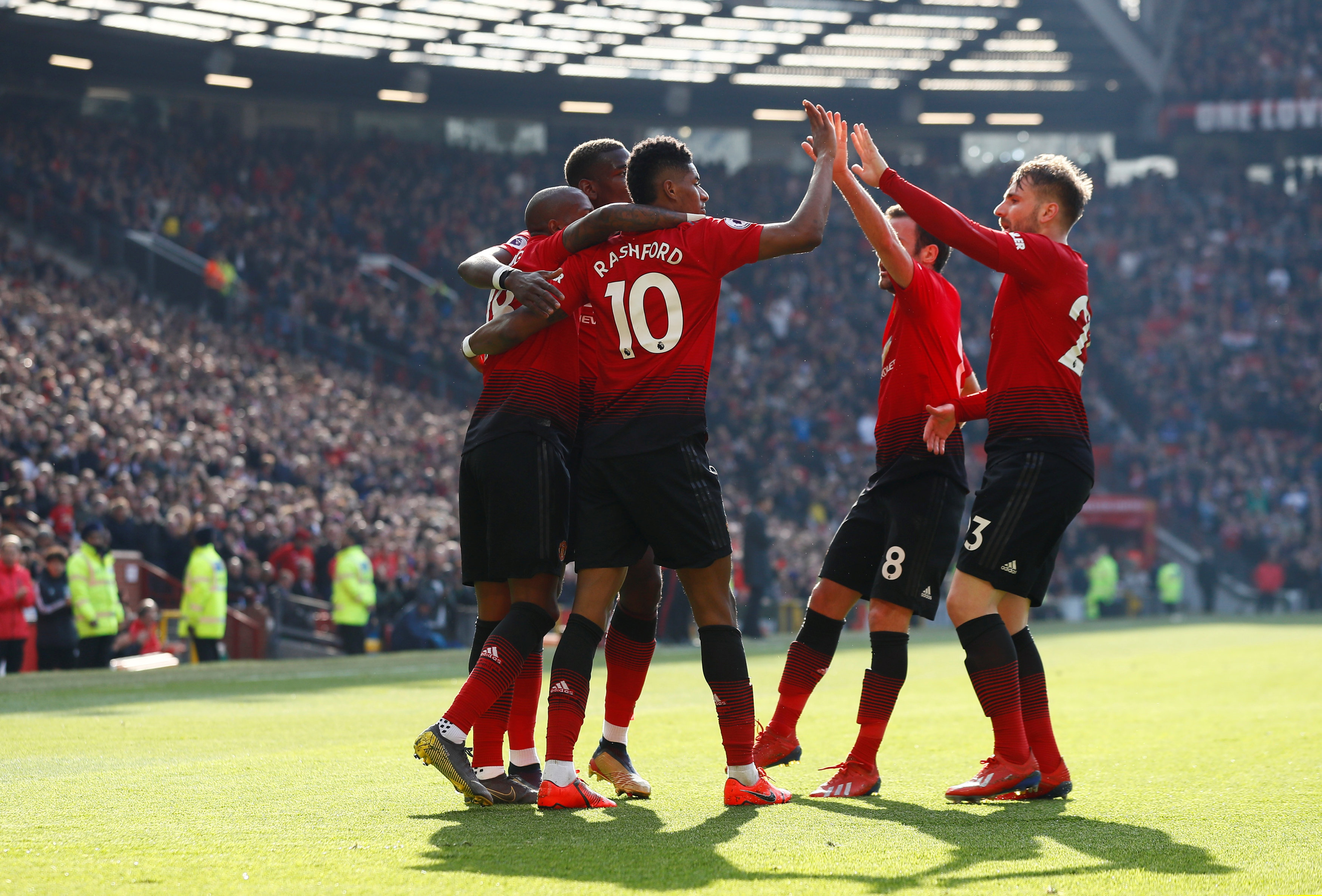 占据了一席 占据了一席